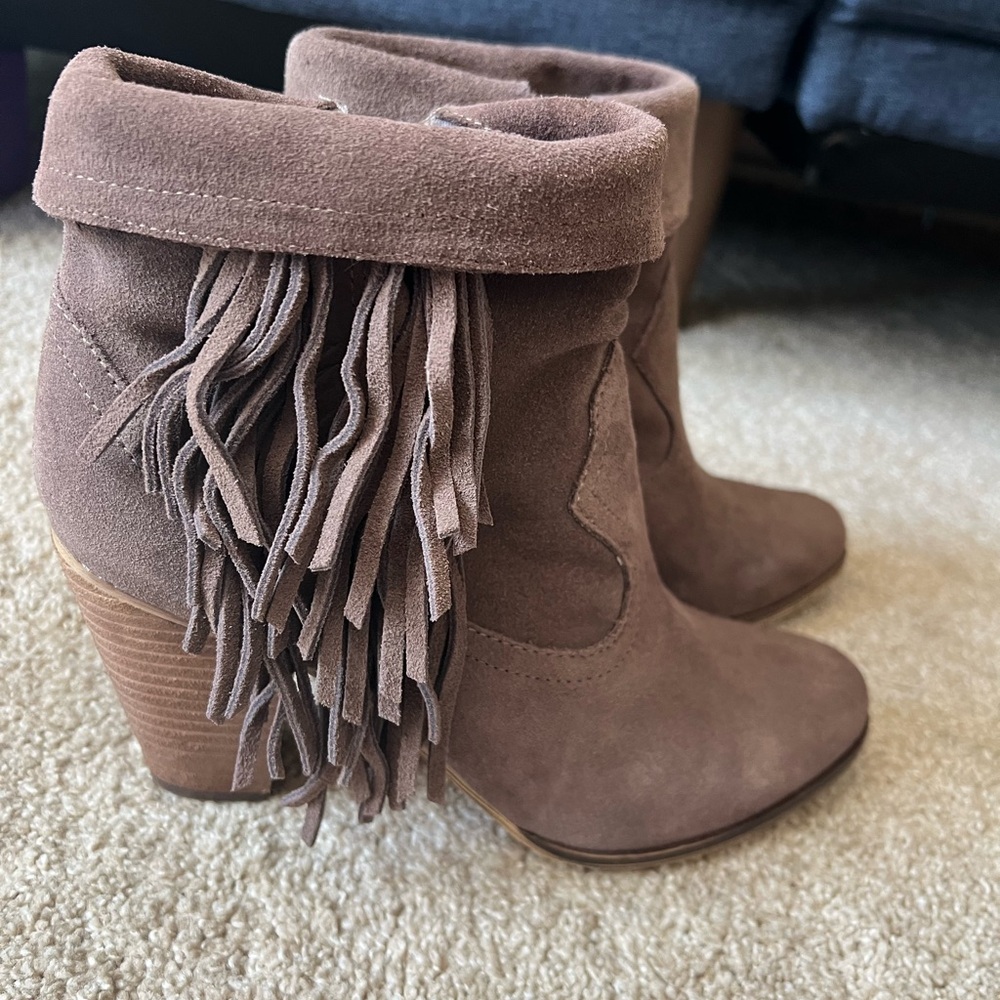 Women's Leather Fringe Ankle Boots - Brown - Size 10